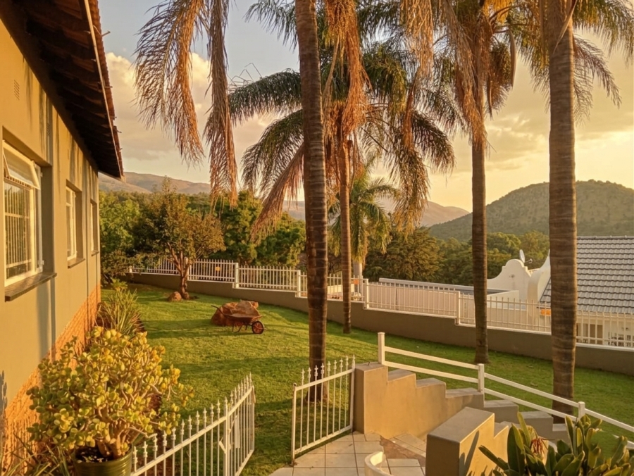 To Let 4 Bedroom Property for Rent in Safari Gardens North West